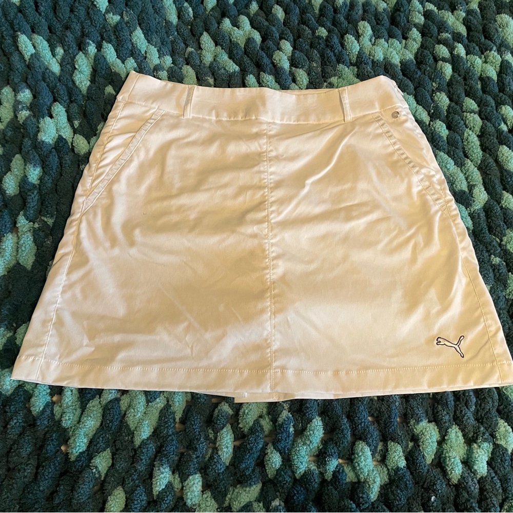 Puma Size 6 Classic White Tennis/Golf skirt skort